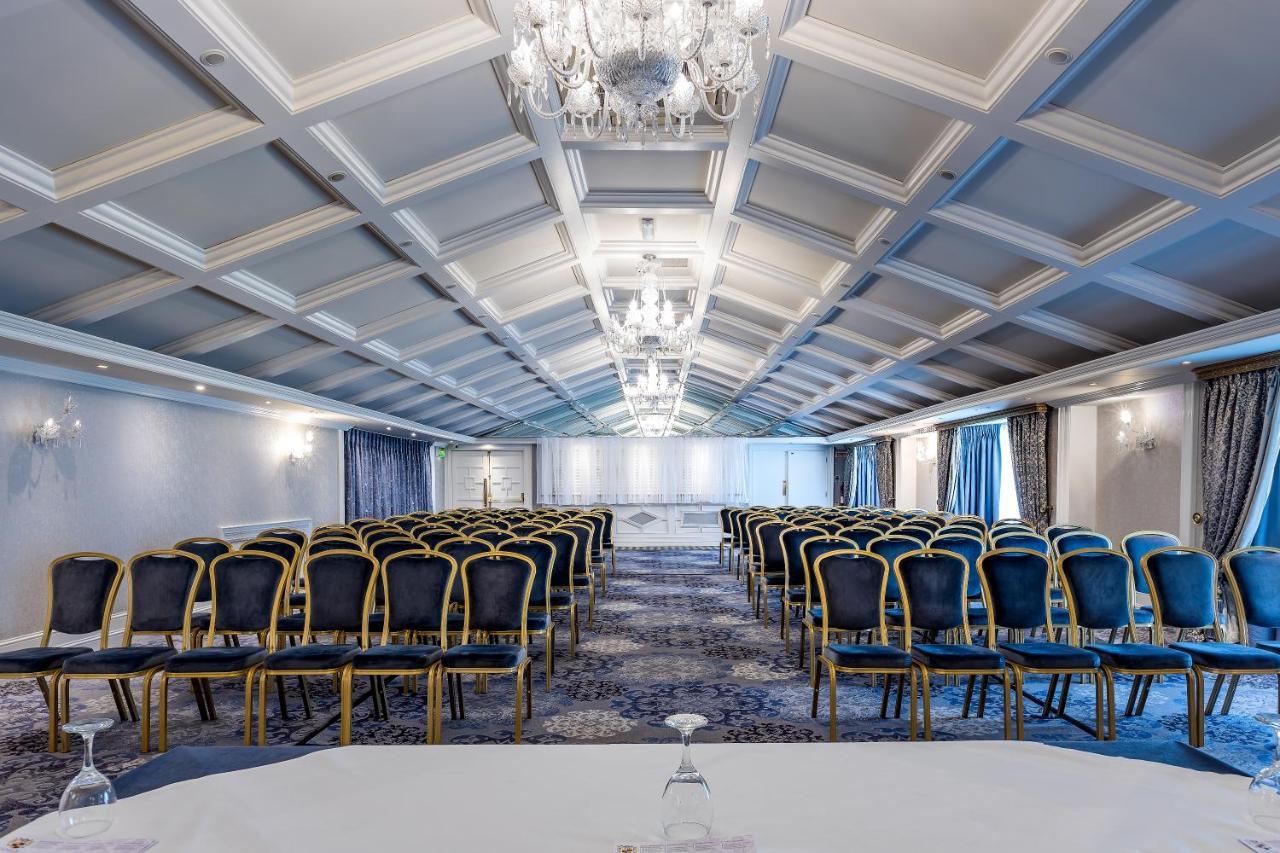 The Newgrange Hotel Navan Eksteriør bilde