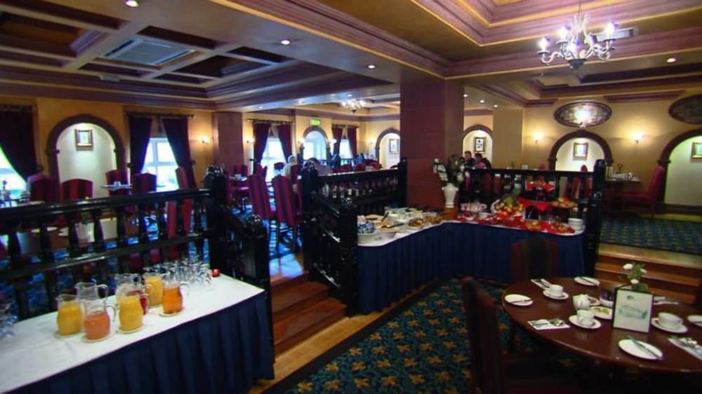 The Newgrange Hotel Navan Eksteriør bilde